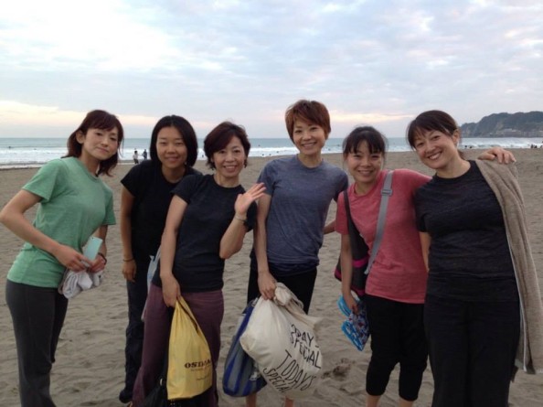 ゆきぷちるどれんと言われているわたしが担当したジャイロキネシスプレコースに参加してくださったトレーナー仲間のみなさんと。